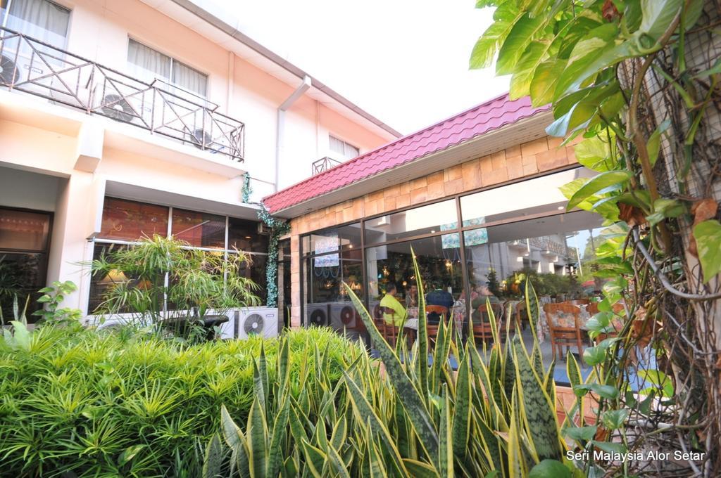 Seri Malaysia Hotel 2*